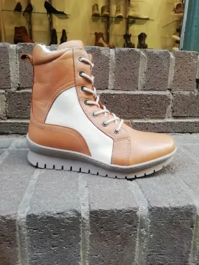 Adesso Autumn Toffee & Cream Lace Up Boot Only size 8 left