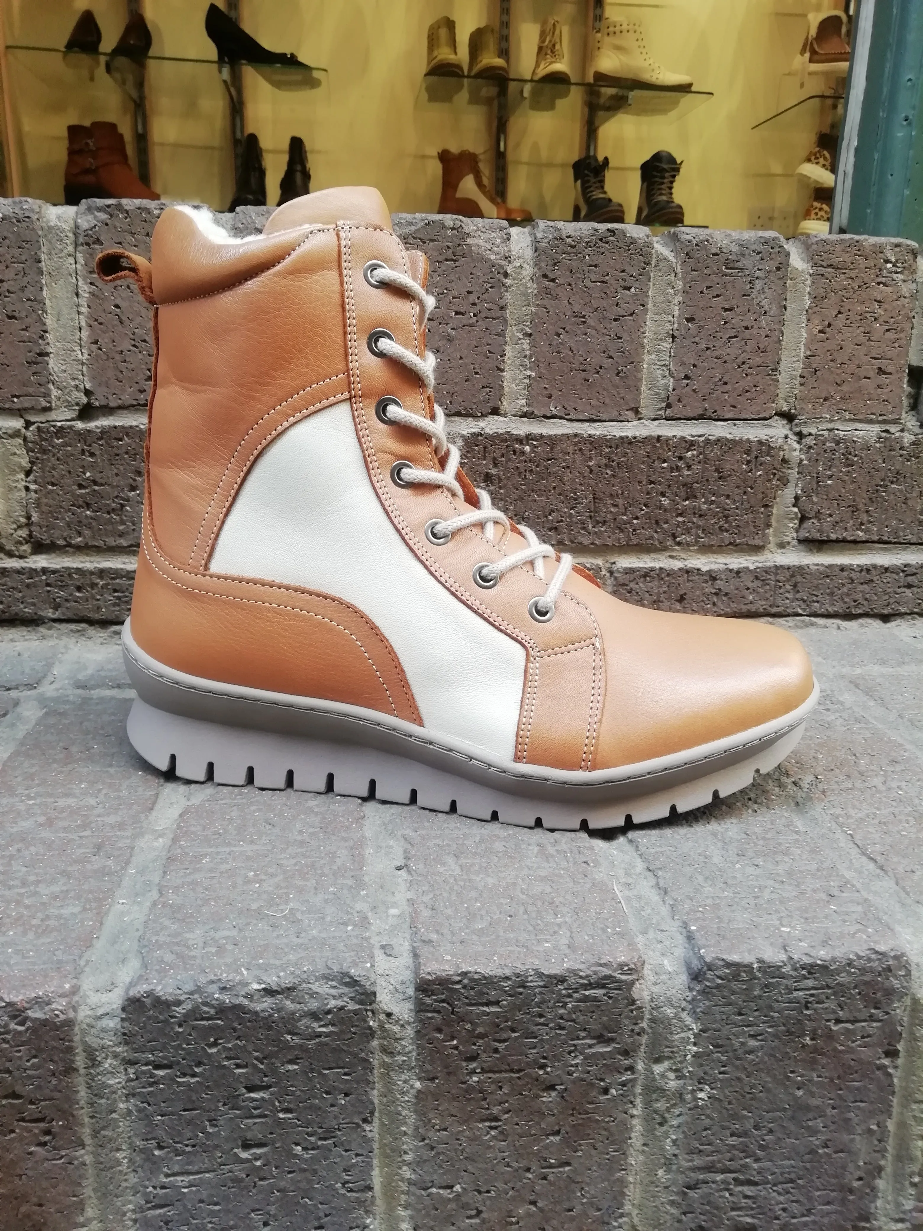 Adesso Autumn Toffee & Cream Lace Up Boot Only size 8 left