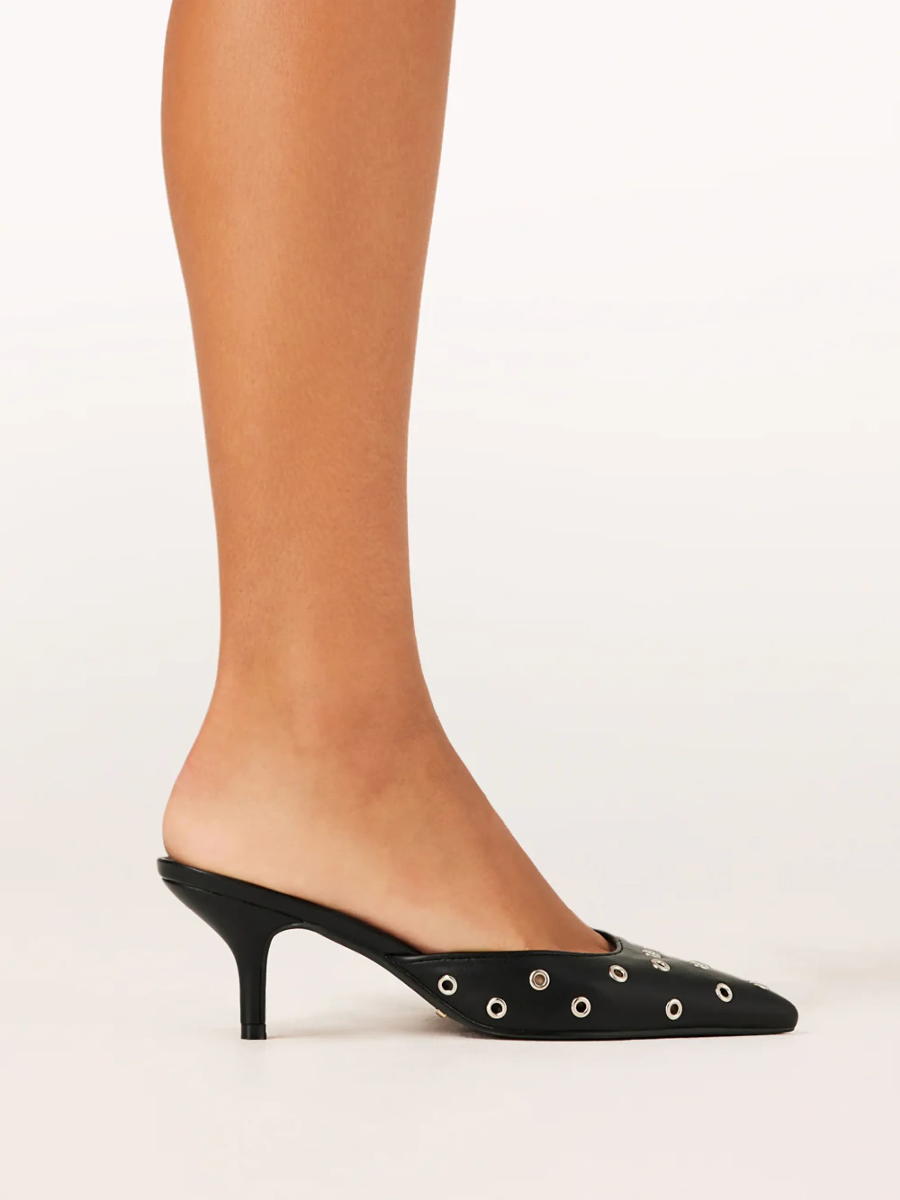 BILLINI MILES PUMP IN BLACK