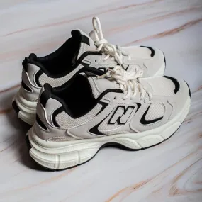 Evy - The Must-Have Sneaker