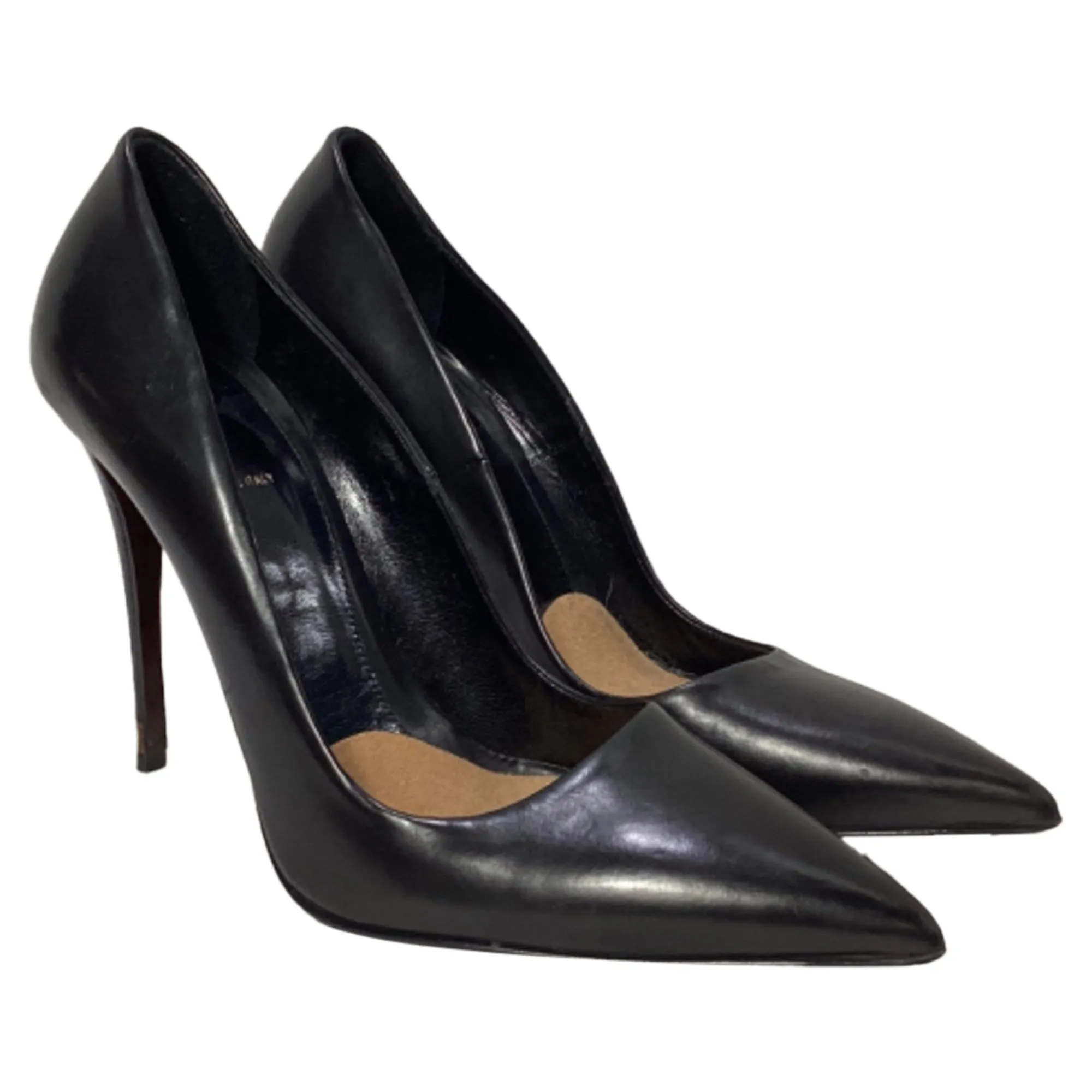 Fendi Pointed-Toe High Heel Pumps in Black Leather