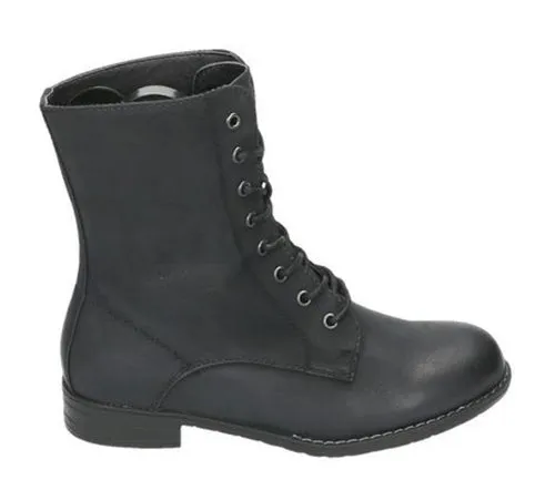Jumex Lace Boots - Black