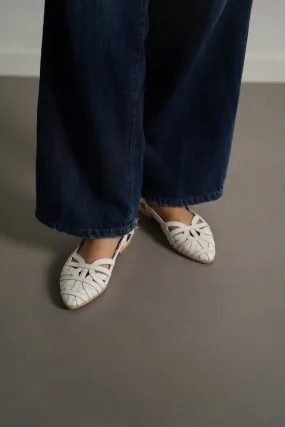 LEATHER WOVEN PUMPS