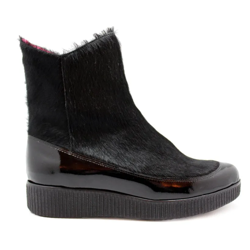 Mocca - Black ankle boots- Last pairs 37 and 38