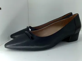 Nuralizer Women's Black Low Heel Pumps Size 11