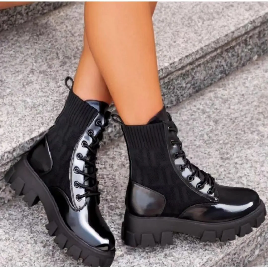Ribbed Detailed Lace Up Combat Ankle Boots