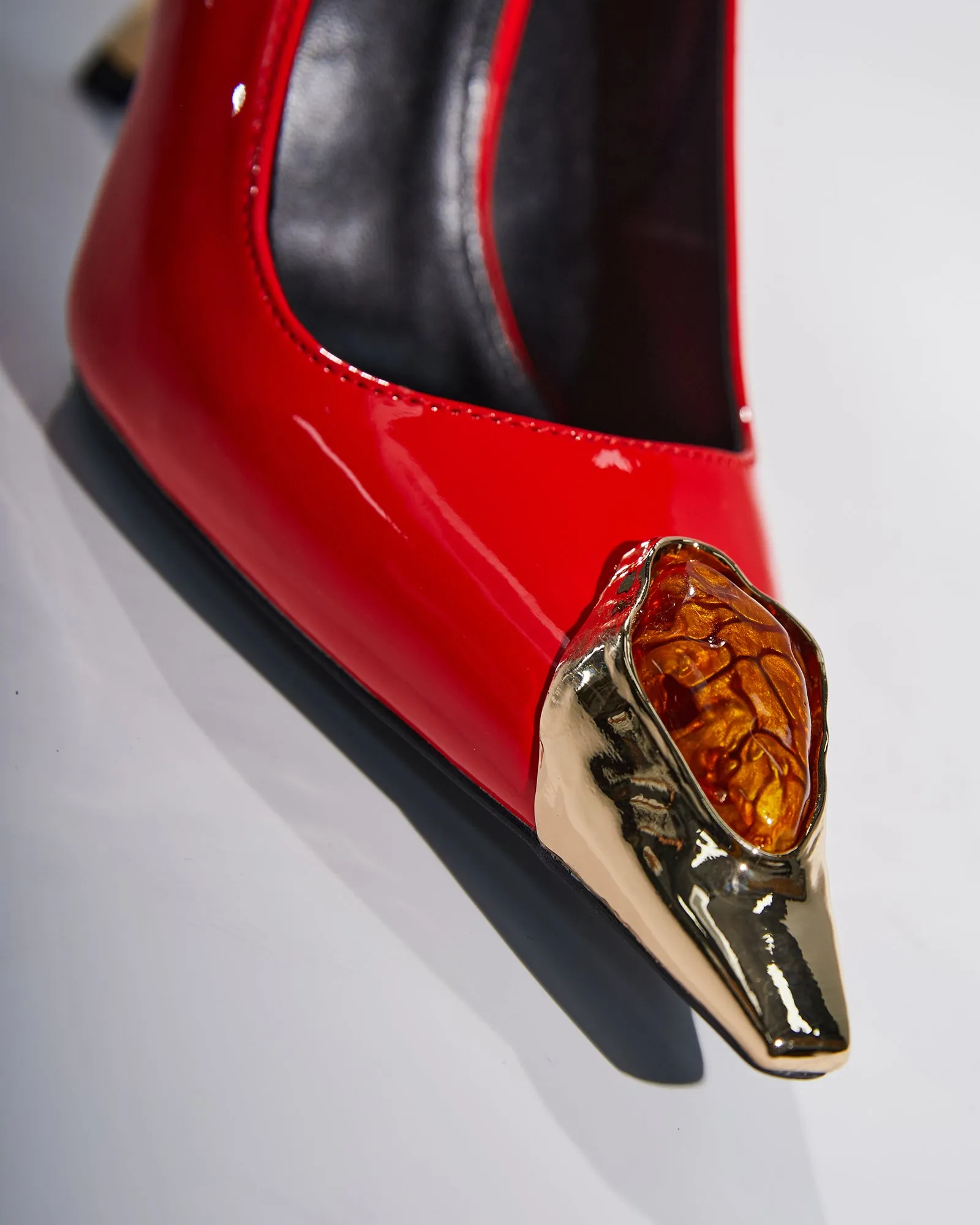 Xue Rhinestone Toe Pumps In Red