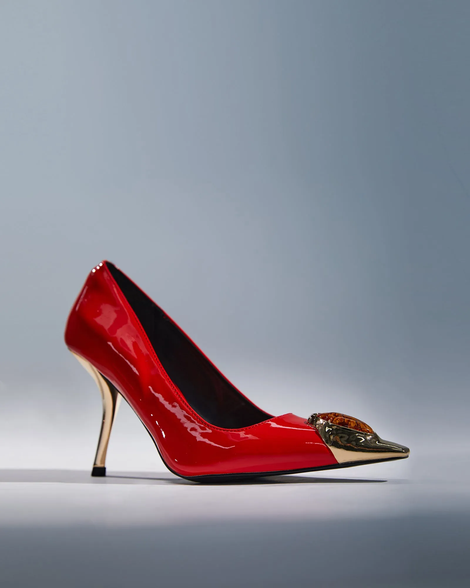 Xue Rhinestone Toe Pumps In Red